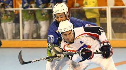 2015 Worlds of Roller Hockey: The Senior Men Enter the Competition