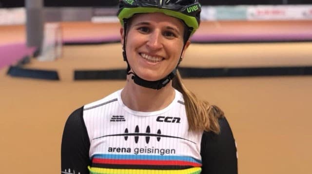 Mareike Thum (Germany), conquering the record of the hour in inline skating