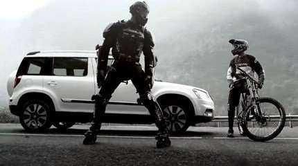 Buggy Rollin in a Chinese commercial to promote the Skoda Yeti