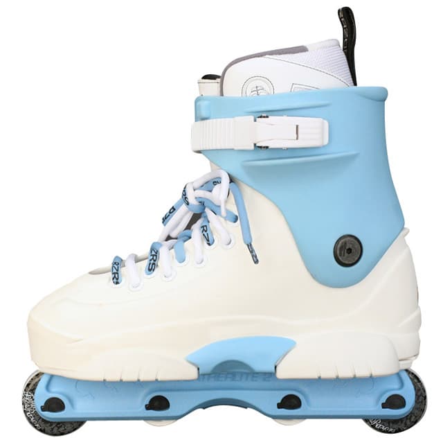 Razors Genesys Carolina Blue 2010 (en)