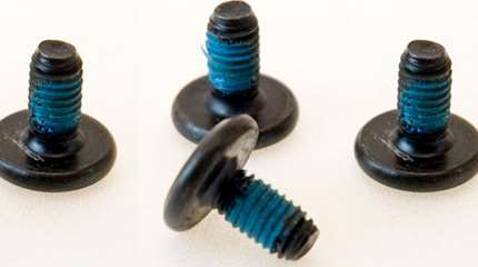 Tip: Don’t lose your screws and axles